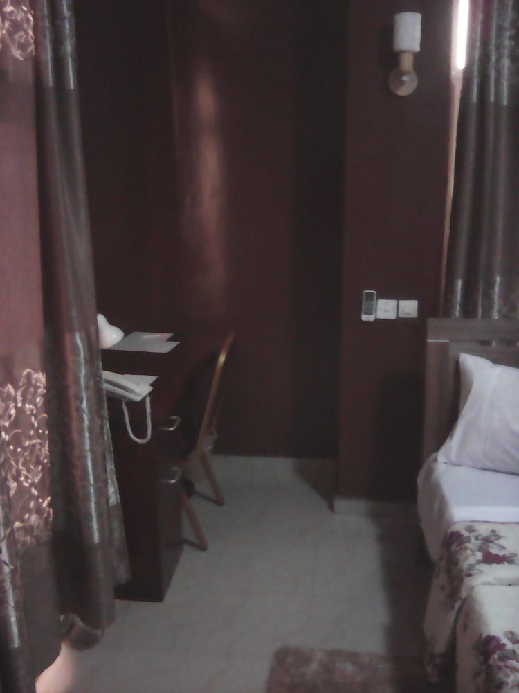 Golden Key Hotel Accra Bagian luar foto