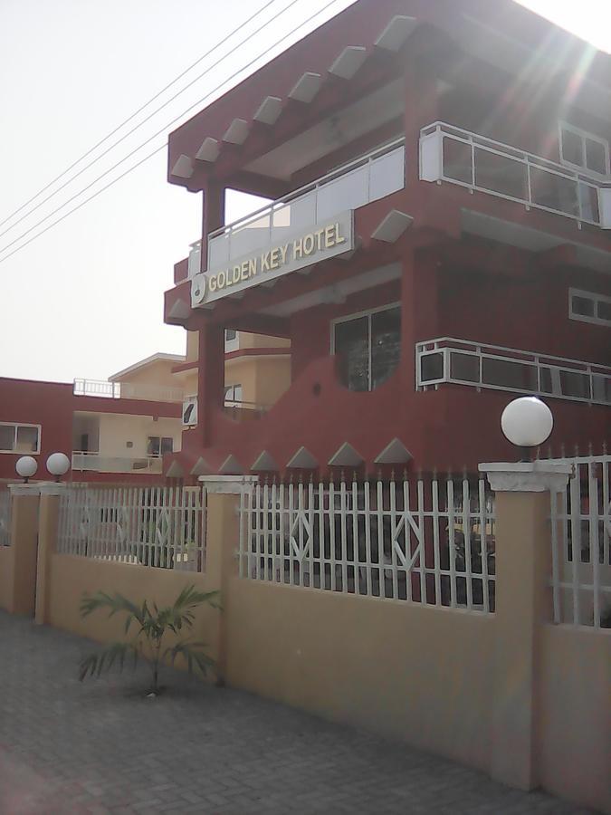 Golden Key Hotel Accra Bagian luar foto